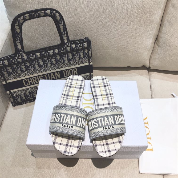 DIOR SLIP ON SANDALS – DOS011